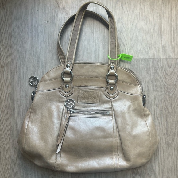 Coach Highlight Signature Poppy Tan Leather Shoulder Bag - Picture 2 of 11